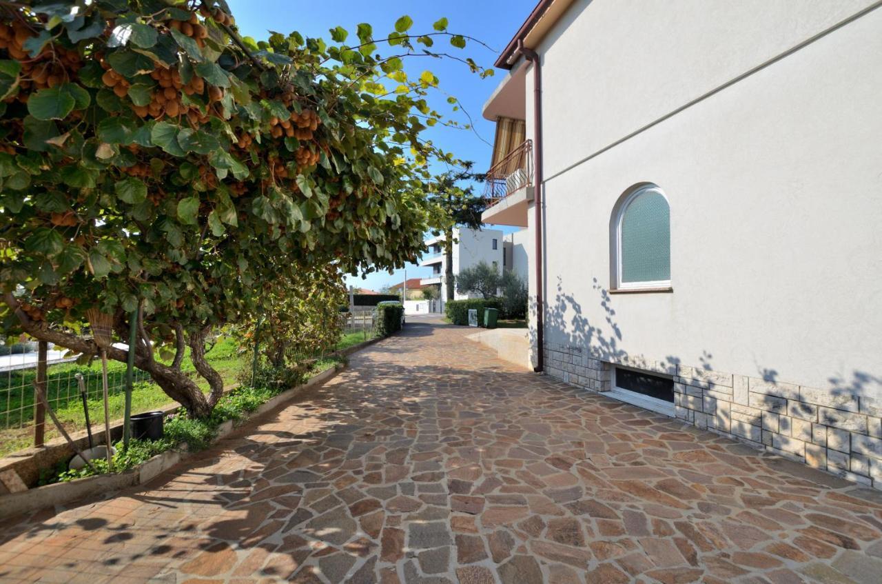 Apartment Boris Umag Exterior photo